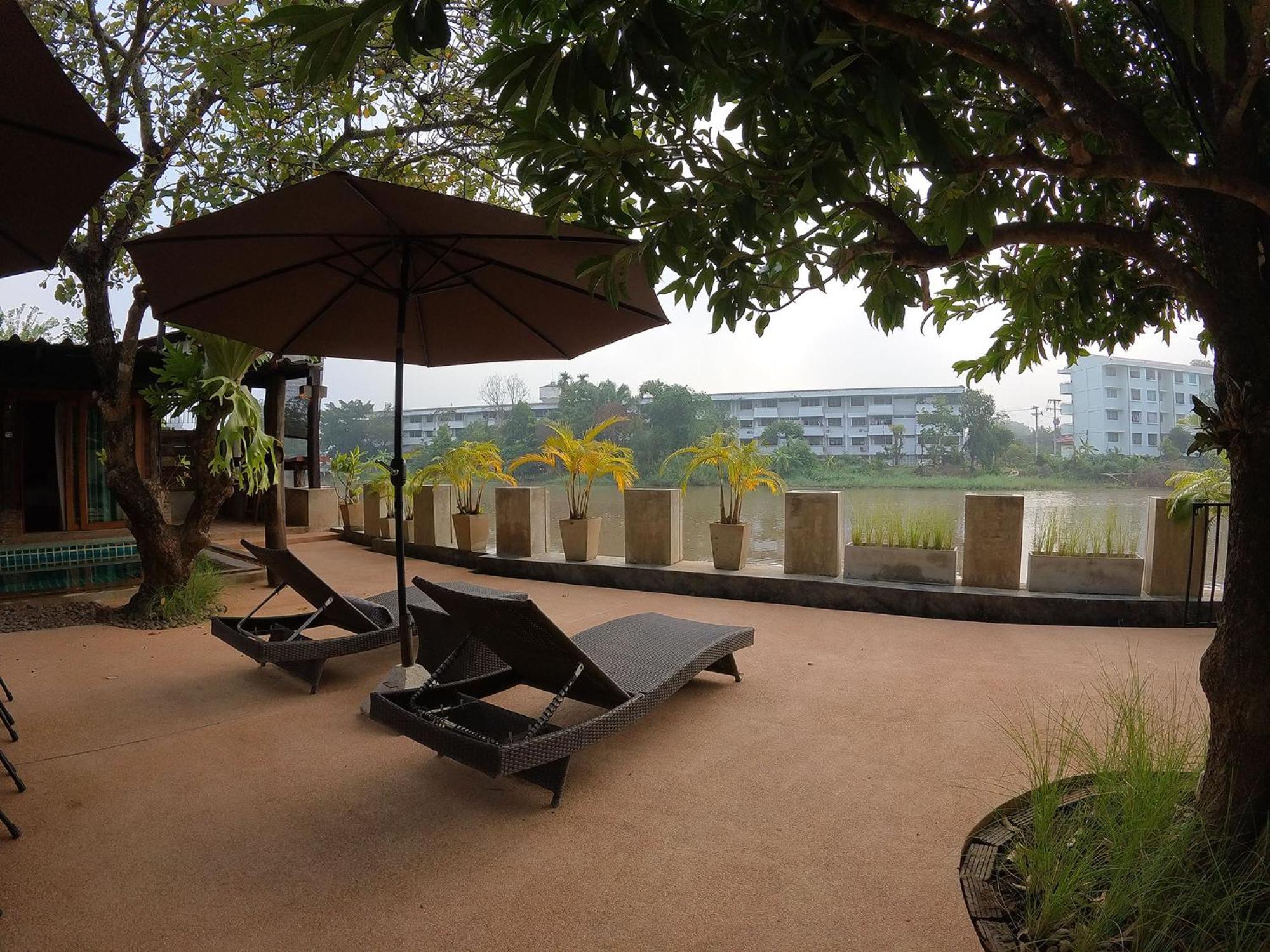 Tolani Riverside Villa Chiang Mai Exterior photo