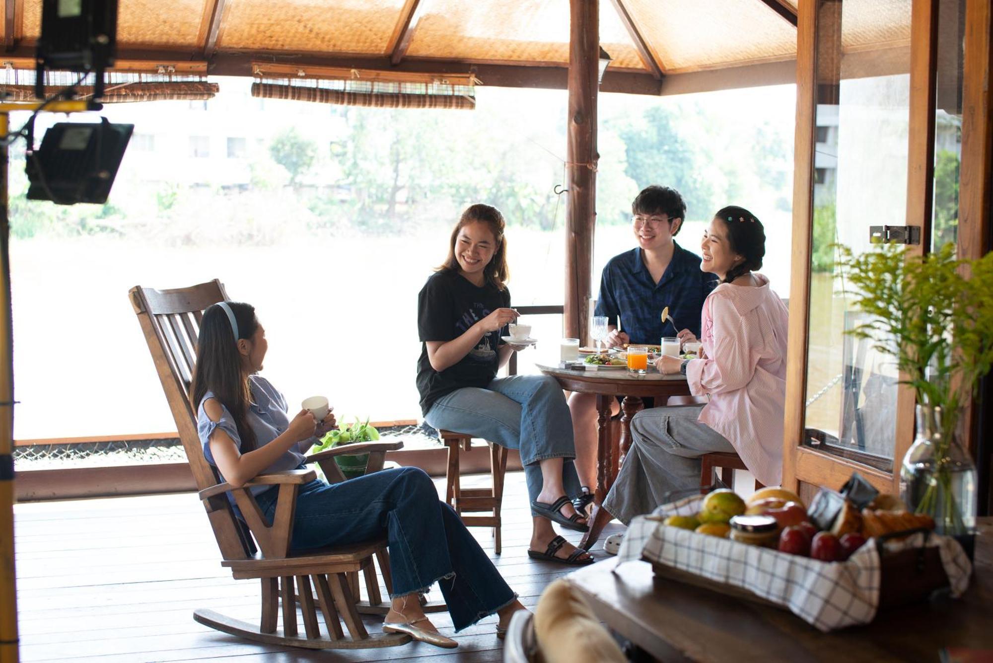 Tolani Riverside Villa Chiang Mai Exterior photo