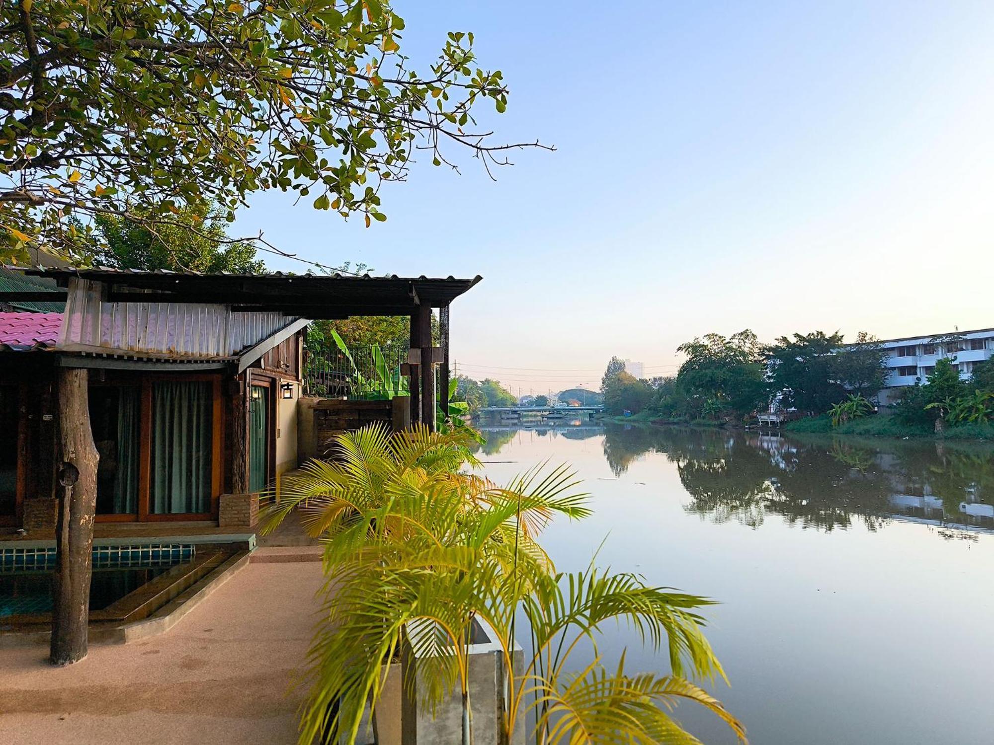 Tolani Riverside Villa Chiang Mai Exterior photo