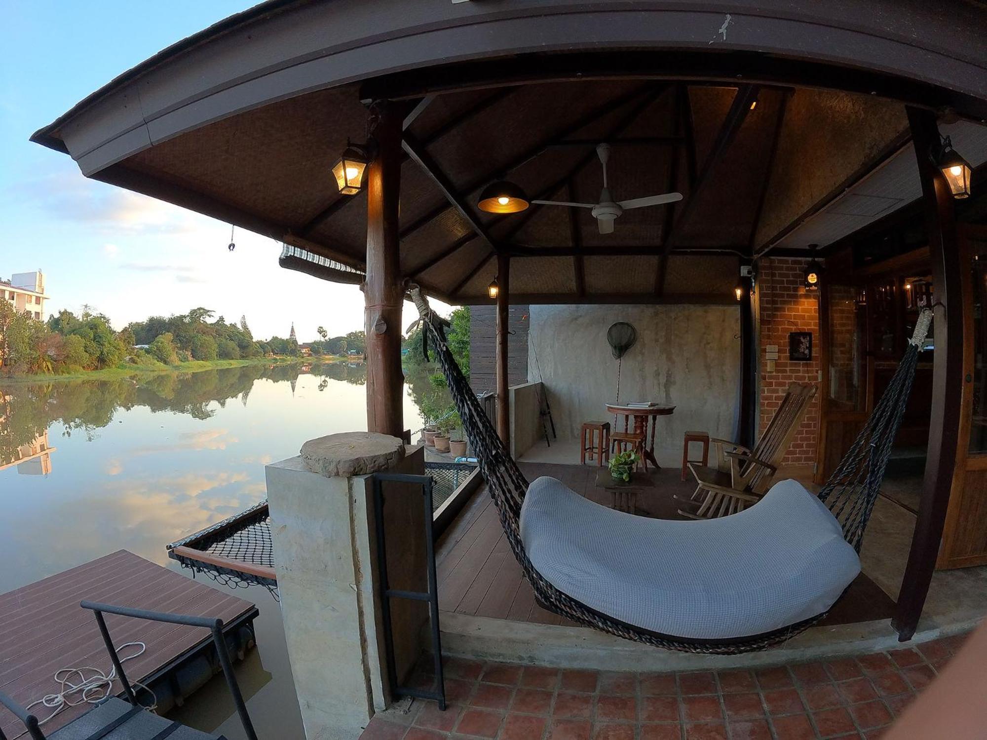 Tolani Riverside Villa Chiang Mai Exterior photo