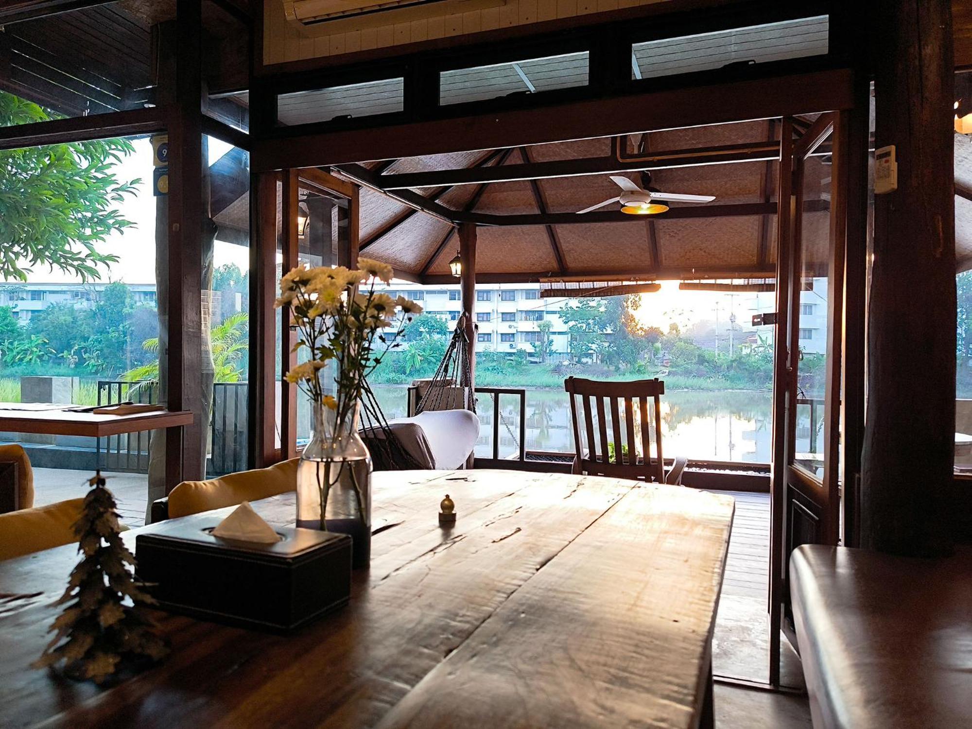 Tolani Riverside Villa Chiang Mai Exterior photo